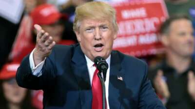 ABD’de federal yargıç, Trump’ın doğumla vatandaşlık hakkını kaldıran kararını geçici olarak engelledi