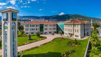 Osmangazili çocuklar için yarıyıl şenliği
