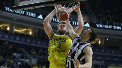 Basketbolda derbinin kazananı Fenerbahçe
