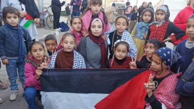Gazze’de Filistinliler ateşkes coşkusuyla sokaklara döküldü