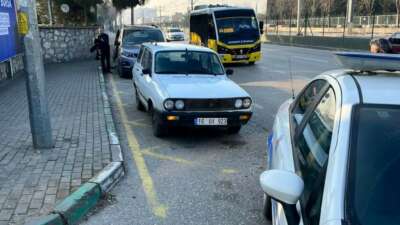 Bursa’da otomobil hırsızı 24 saat geçmeden çaldığı araçla yakalandı