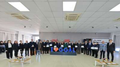 Bursa’da lise öğrencileri için farkındalığa yolculuk projesi