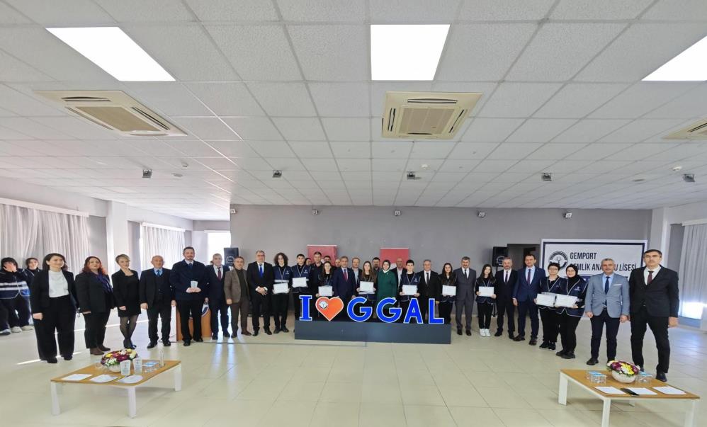 Bursa’da lise öğrencileri için farkındalığa yolculuk projesi