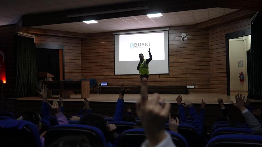 BUSKİ’den miniklere su bilinci eğitimi BUSKİ’den miniklere su bilinci eğitimi