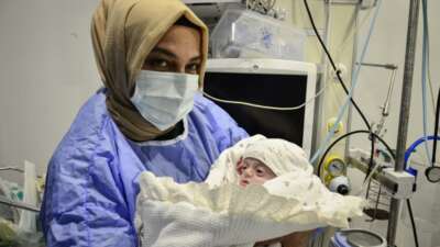 380 gramlık Hira Su bebek 5 aylık mücadelenin sonunda hayata tutundu