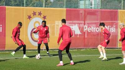 Galatasaray, Ajax maçı hazırlıklarını tamamladı