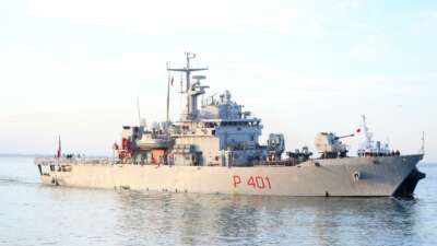 İtalya’nın gönderdiği 49 düzensiz göçmen Arnavutluk’a ulaştı