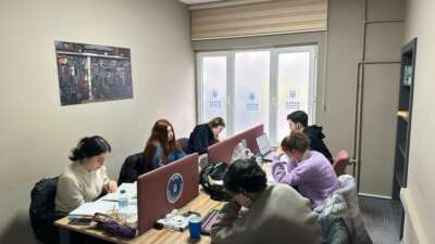 Bursa’da gençlik merkezlerinde sınav mesaisi
