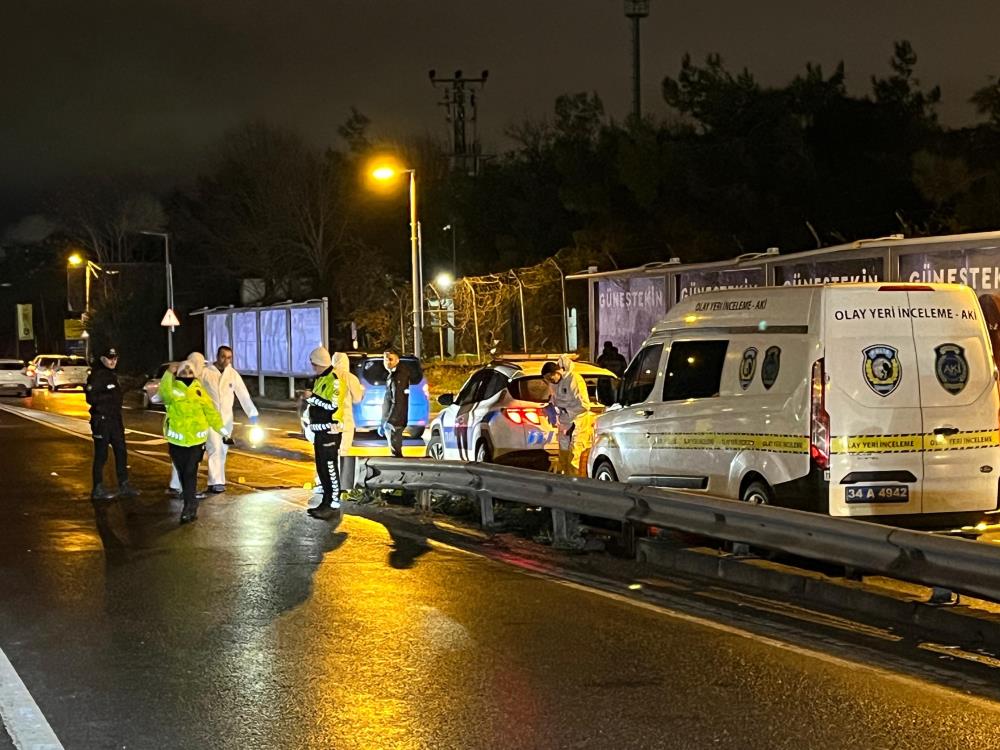 E-5’te motosiklet kazası: 1 polis memuru hayatını kaybetti E-5’te motosiklet kazası: 1 polis memuru hayatını kaybetti