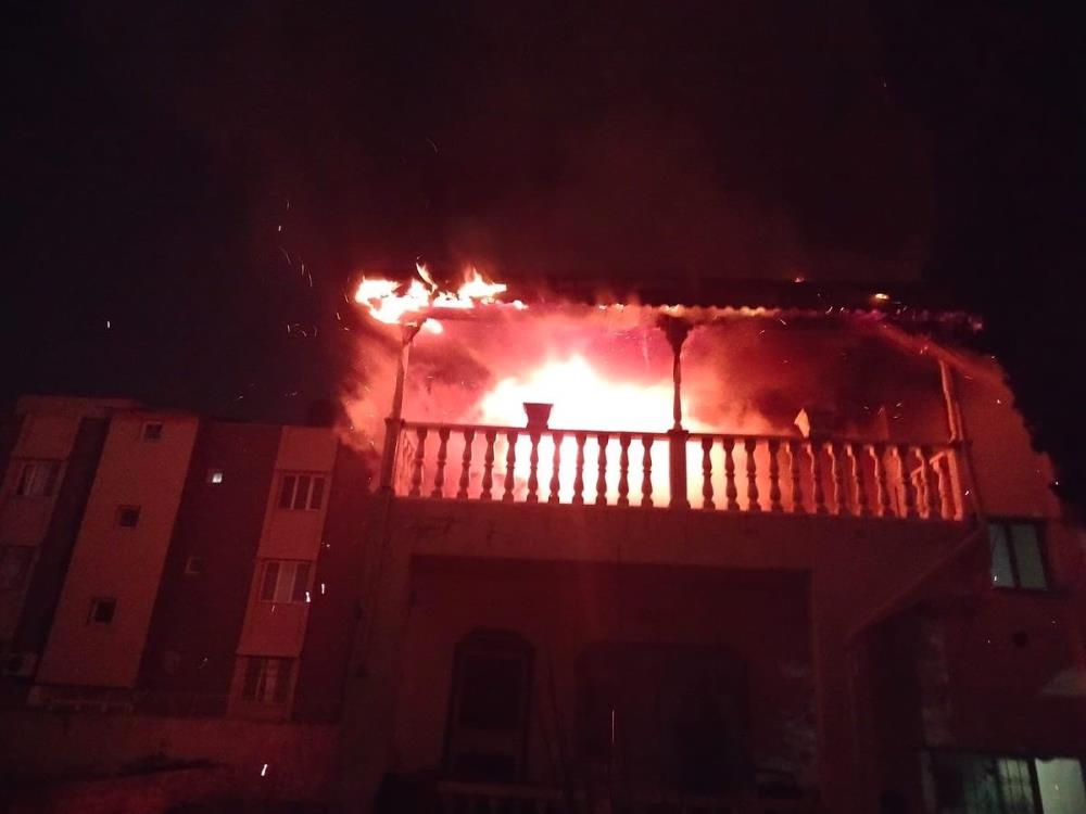 Reyhanlı’da bir evde yangın çıktı Reyhanlı’da bir evde yangın çıktı