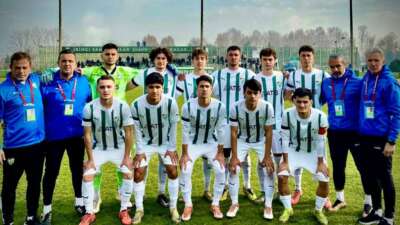 Bursaspor 6 ligde birden şampiyonluğa koşuyor