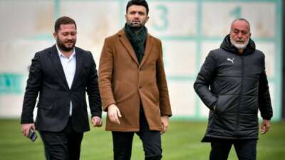 Bursaspor’a bir takviye daha! Başkan Çelik müjdeyi verdi!