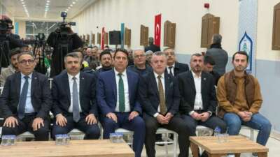 Bursa Yıldırım’da Şirinevler sakinleri tapularına kavuşuyor