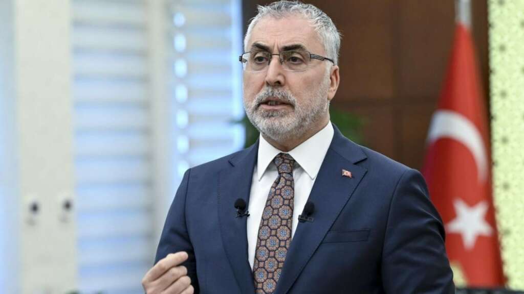 Bakan Işıkhan 76 bin 656 açık iş ilanı olduğunu açıkladı Bakan Işıkhan 76 bin 656 açık iş ilanı olduğunu açıkladı