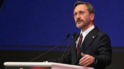 Fahrettin Altun: 2 binin üzerinde yalan haberi bertaraf ettik