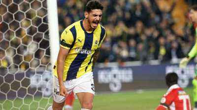 Samet Akaydin Fenerbahçe’yi kolay sildi