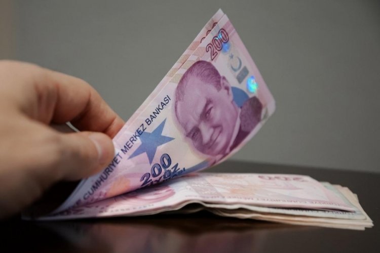 Uzmanlar tarih verdi: Emekli için maaş artışı mı geliyor?
