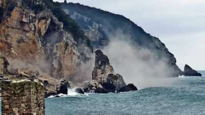 Amasra’da sağanak sonrası heyelan