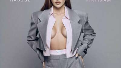 Hadise, yeni şarkısının kapak fotoğrafını paylaştı