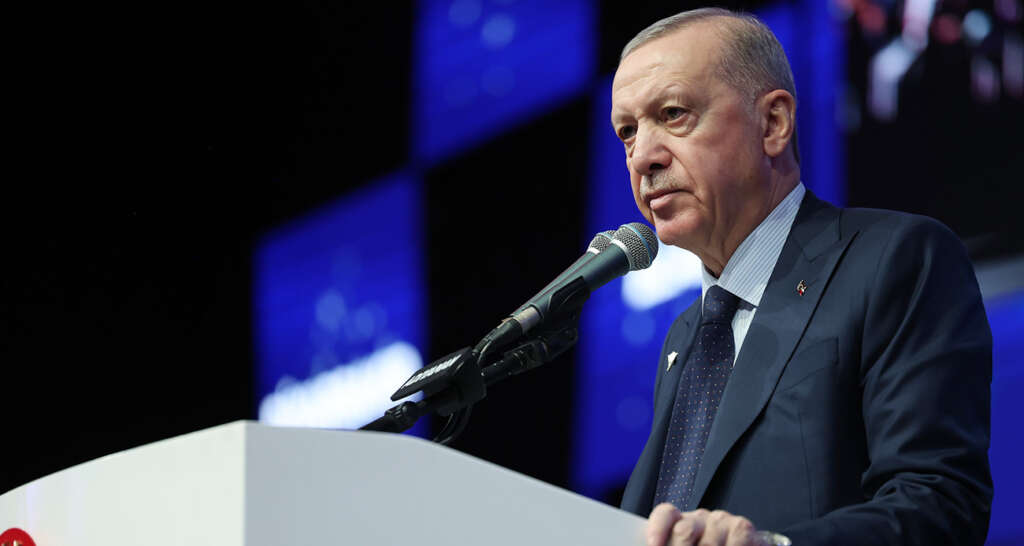 AK Parti’nin Büyük Kongresi: Cumhurbaşkanı Erdoğan: Terörle demokrasi bir arada bulunamaz