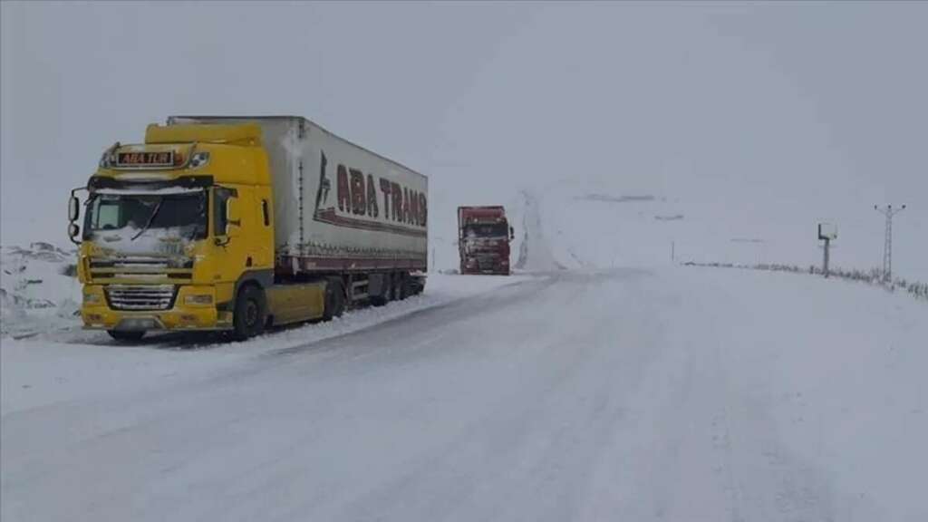 6 ilde ağır taşıtlara trafik yasağı 6 ilde ağır taşıtlara trafik yasağı