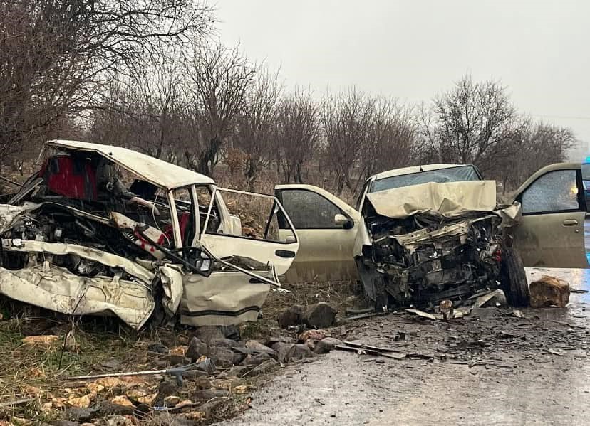 Katliam gibi kaza: 4 ölü, 6 yaralı