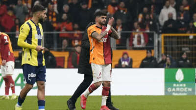 Eren Elmalı sakatlandı
