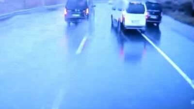 İstanbul Havalimanı Yolu’nda duraksayan araçlar tehlike saçıyor