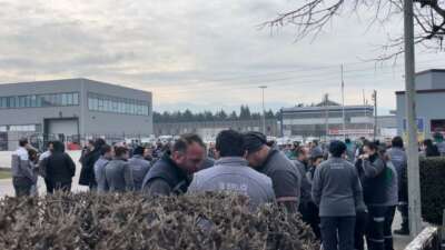 Bursa’daki fabrikada büyük yangın