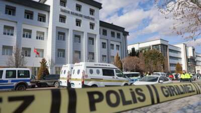 Konya’da fakültede dekan yardımcısı vuruldu