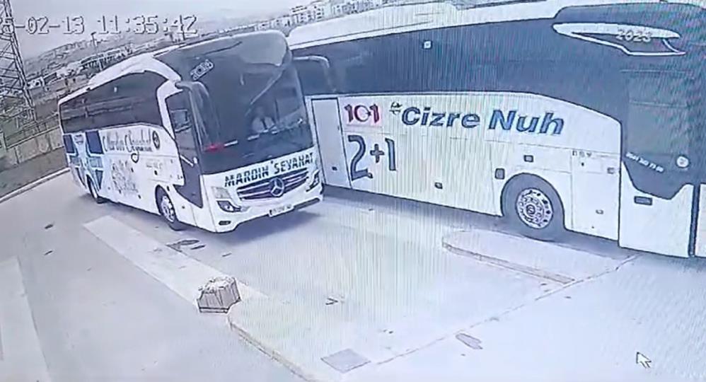 5 kişinin öldüğü, 38 kişinin yaralandığı yolcu otobüsünün otogardan çıkış anı kamerada 5 kişinin öldüğü, 38 kişinin yaralandığı yolcu otobüsünün otogardan çıkış anı kamerada