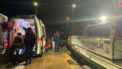 Bozcaada’da rahatsızlanan vatandaş Sahil Güvenlik ekiplerince tahliye edildi