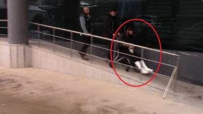 Bursa’da 3’üncü kattan atladı! Uçtu uçtu torbacı uçtu