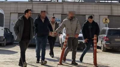 Bursa’da hakkında kesinleşmiş hapis cezası bulunan 3 şahıs yakalandı