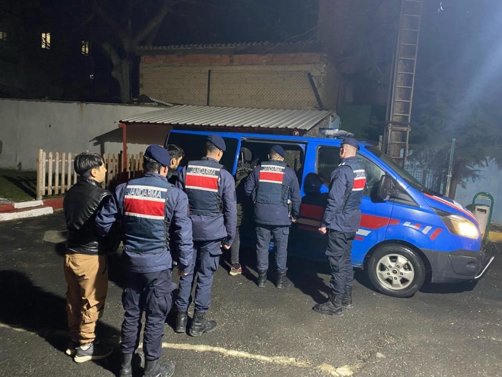 Tekirdağ’da göçmen kaçakçılığı operasyonu Tekirdağ’da göçmen kaçakçılığı operasyonu