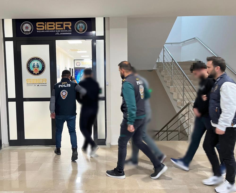 Bungalov ev kiralama vaadiyle yaklaşık 2 milyon TL’lik vurgun yaptılar Bungalov ev kiralama vaadiyle yaklaşık 2 milyon TL’lik vurgun yaptılar