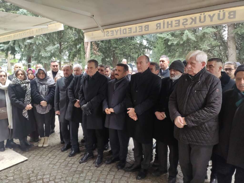Mümin Gençoğlu Bursa’da kabri başında anıldı