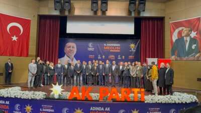 Batman’da CHP’den istifa eden 514 kişi AK Parti’ye geçti