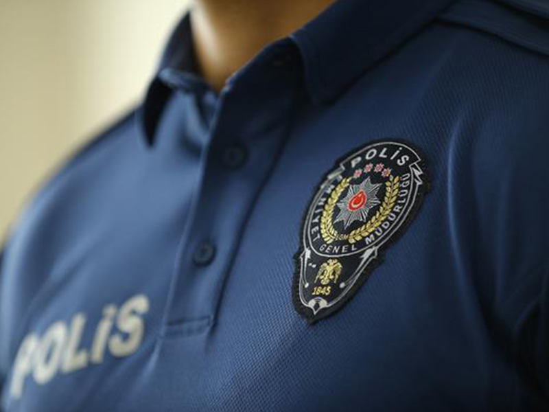 Görevi başında kalp krizi geçiren polis memuru şehit oldu