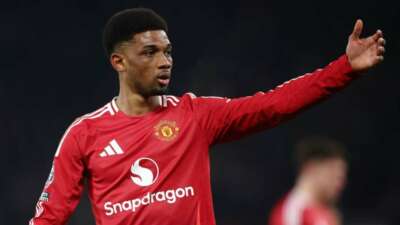 Manchester United’ın yıldızı sezonu kapattı