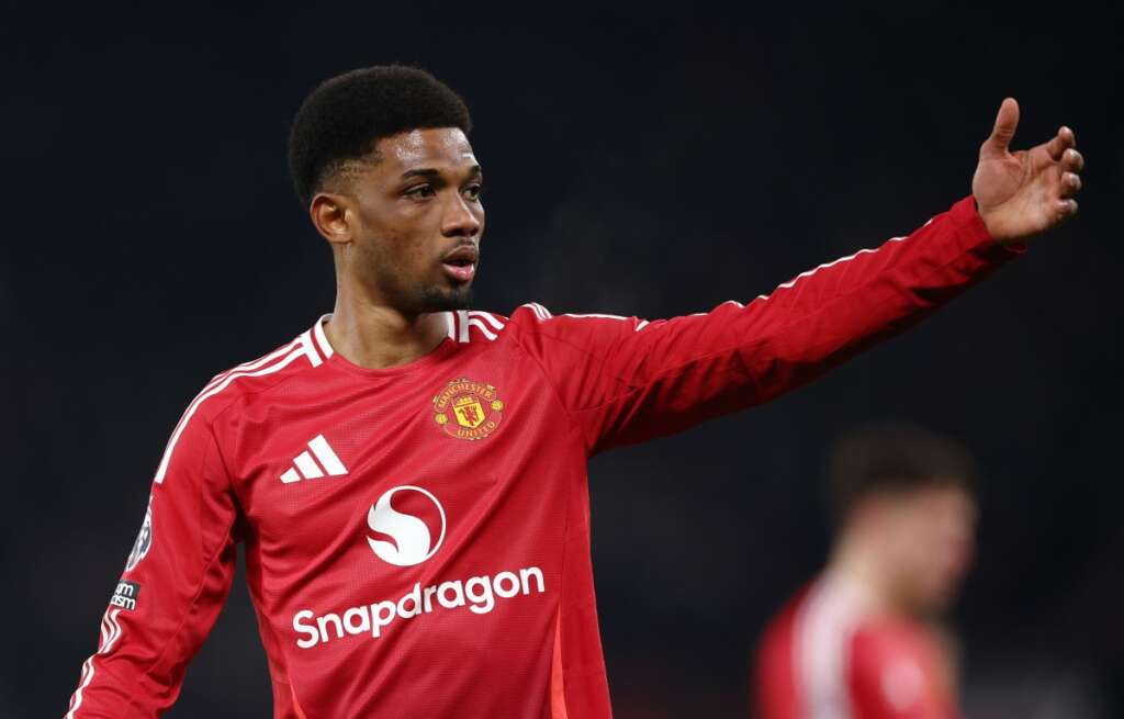 Manchester United’ın yıldızı sezonu kapattı
