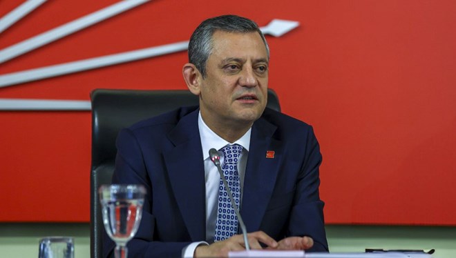 Özgür Özel’den “Ayağını denk al” diyen Erdoğan’a yanıt