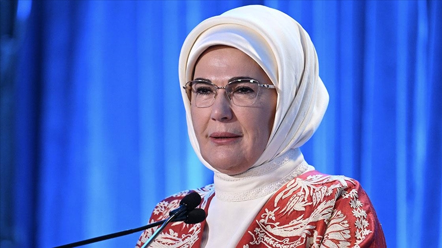 Emine Erdoğan’dan Malezya ziyaretine ilişkin paylaşım Emine Erdoğan’dan Malezya ziyaretine ilişkin paylaşım