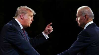 Trump, Biden’ı kovdu!
