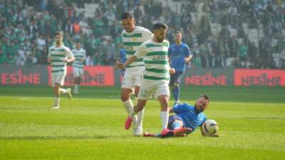 Bursaspor taraftarıyla kazandı