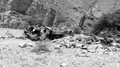 Bolivya’da otobüs yoldan çıkarak devrildi: 13 ölü