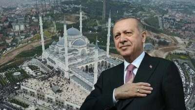 Erdoğan, bayram namazını Büyük Çamlıca Camii’nde kıldı