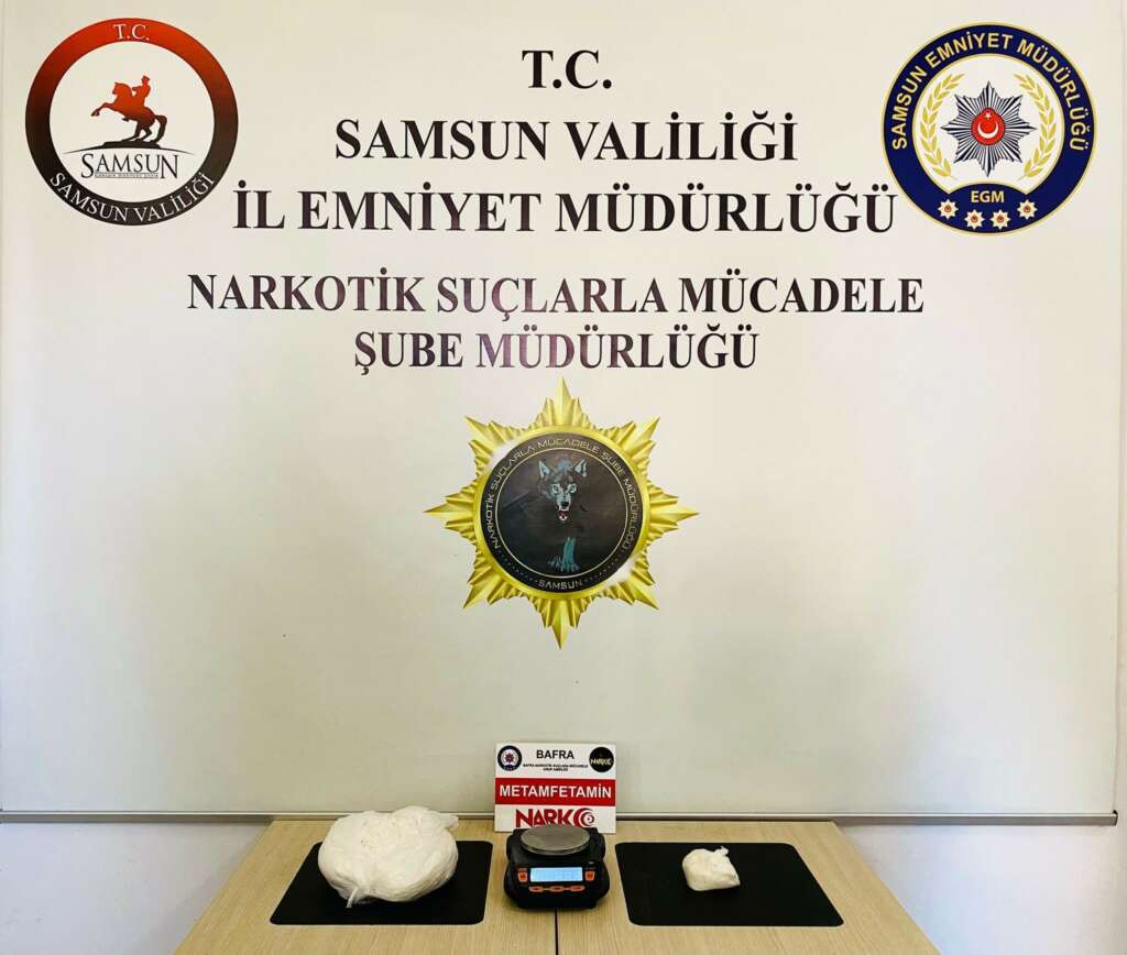Yaşlı kadın 1 kilo 205 gram metamfetamin ile yakalandı