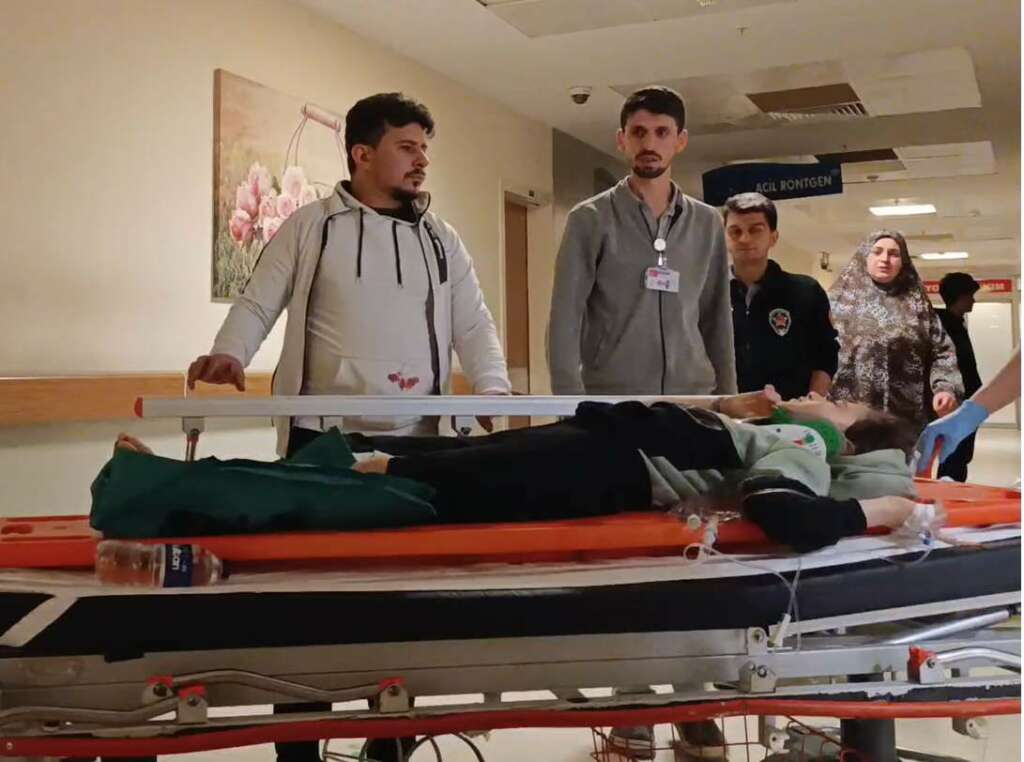 Bursa’da motosiklet kazası: 11 yaşındaki çocuğun ayağı zincire sıkıştı…