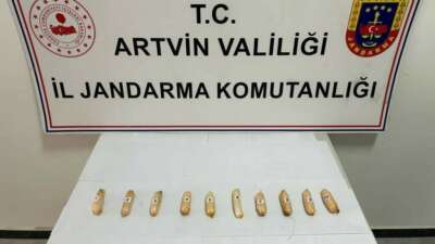 İranlı şüphelinin bağırsaklarından 10 paket uyluşturucu çıktı